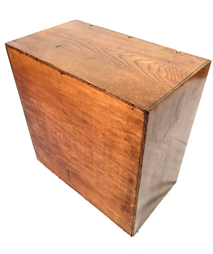 Antique Wooden Oak Tabletop Collectors Cabinet / Pigeon Hole Organiser Storage