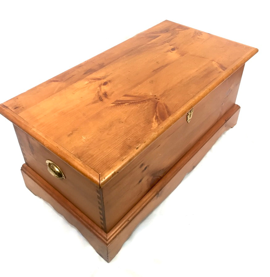 Vintage Wooden Large Pine Storage Trunk / Blanket Box Coffer Late 20th Century