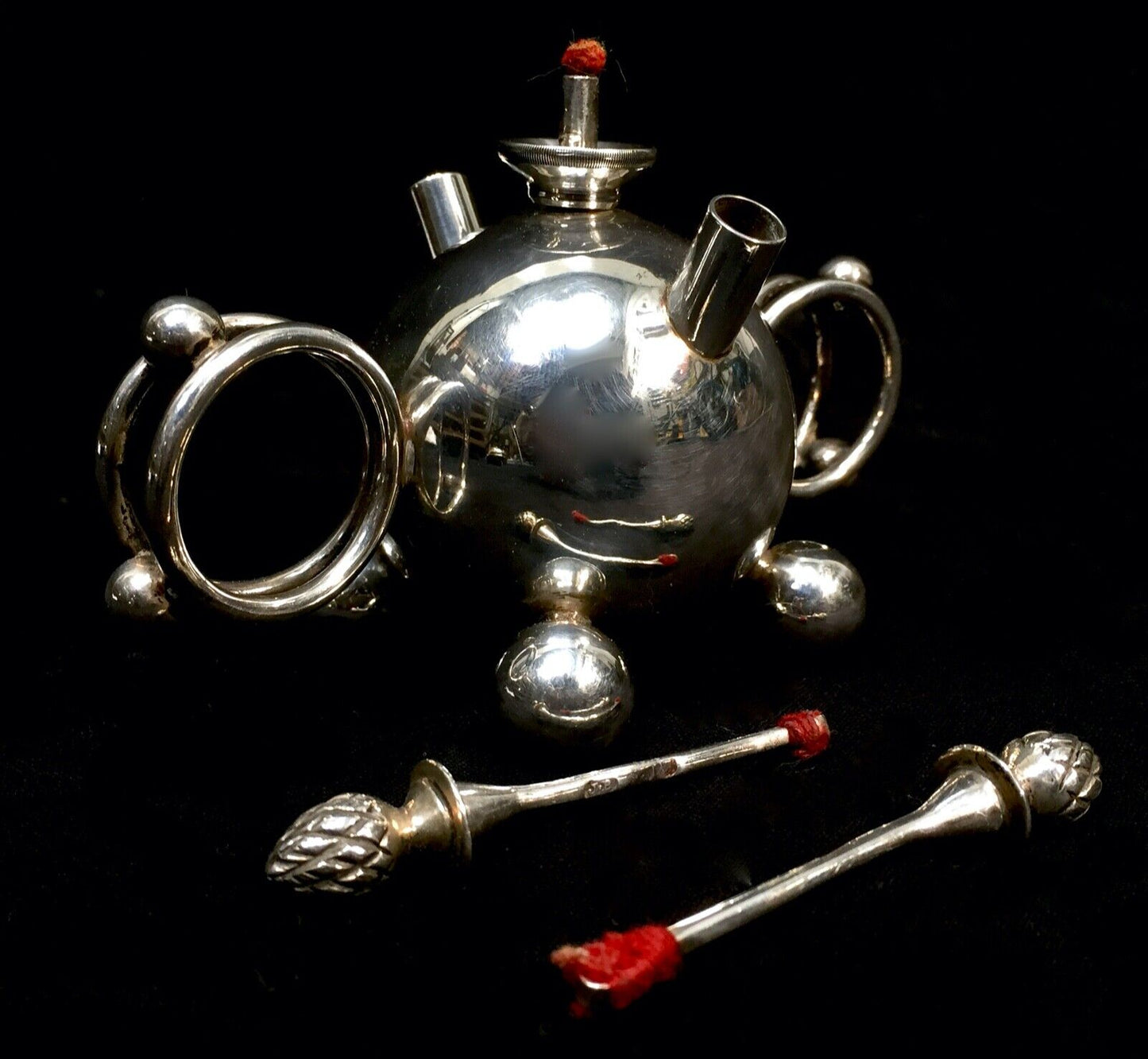 Antique Victorian Sterling Silver Tabletop Cigar Lighter Lamp / London 1898