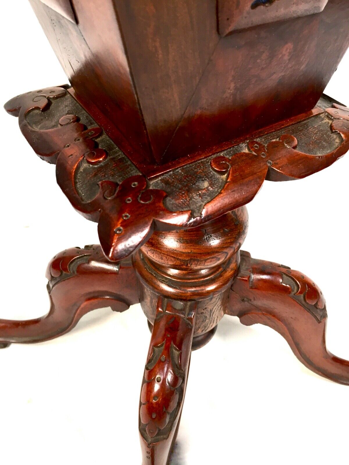 Antique Ladies Walnut Wooden Sewing Work Station Table / Victorian c.1890