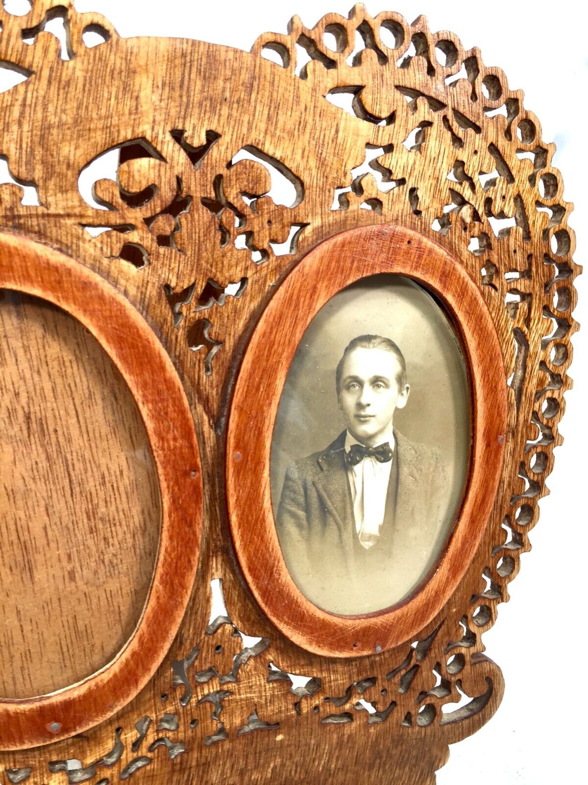 Antique Fretwork Wooden Heart Shaped Lovers Photo Picture Frame c.1900