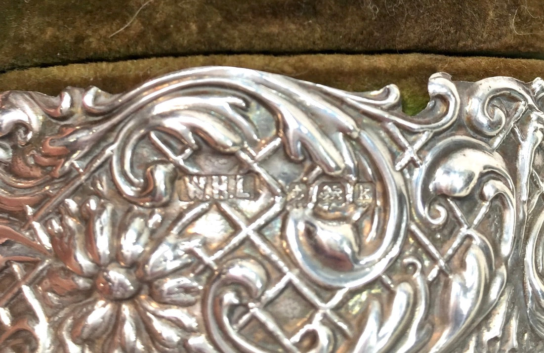 Antique Edwardian Art Nouveau Birmingham Sterling Silver Pin Cushion Box c.1905