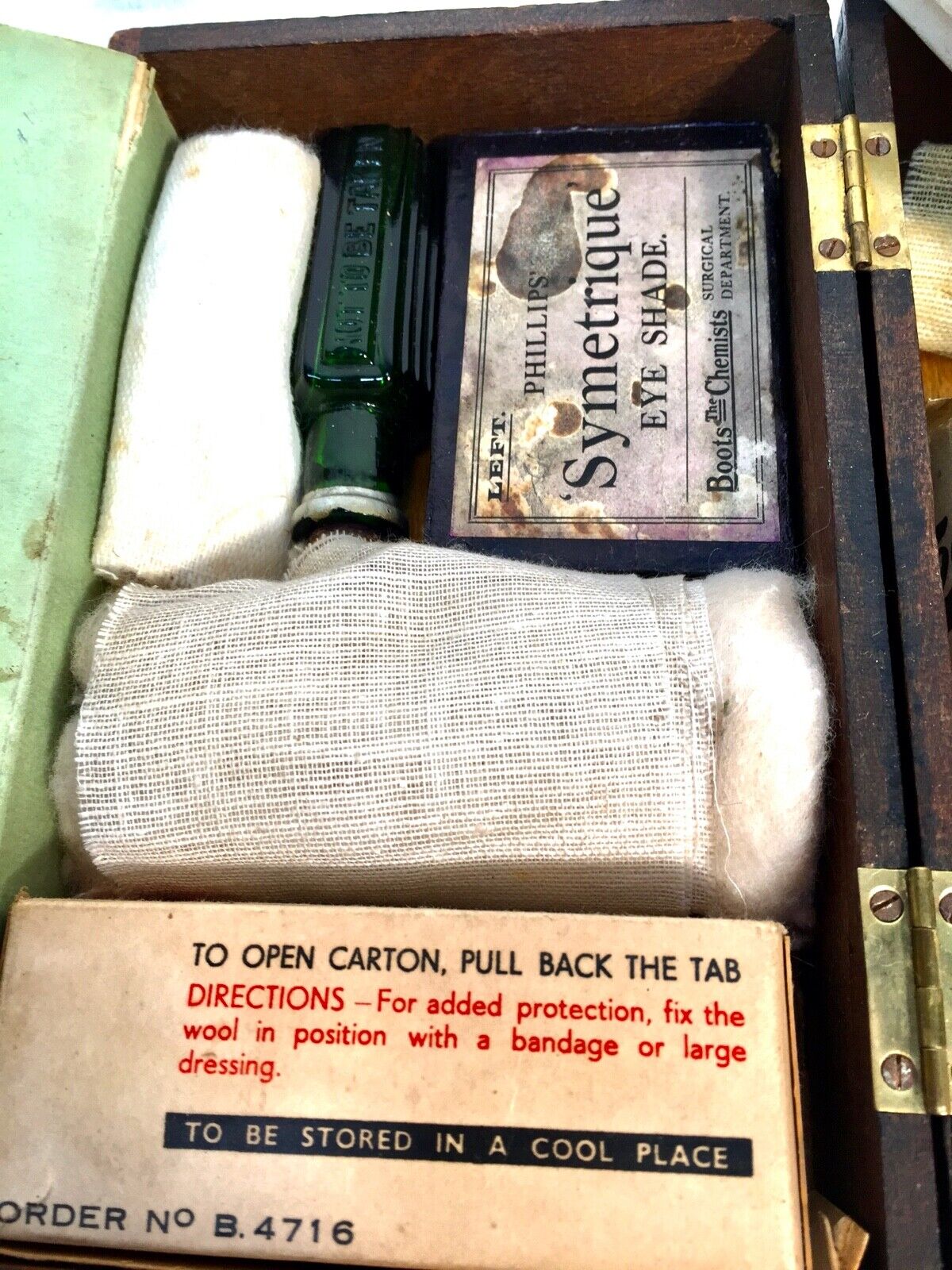 Antique Wooden Paragon Household Ambulance First Aid Box & Contents Apothecary