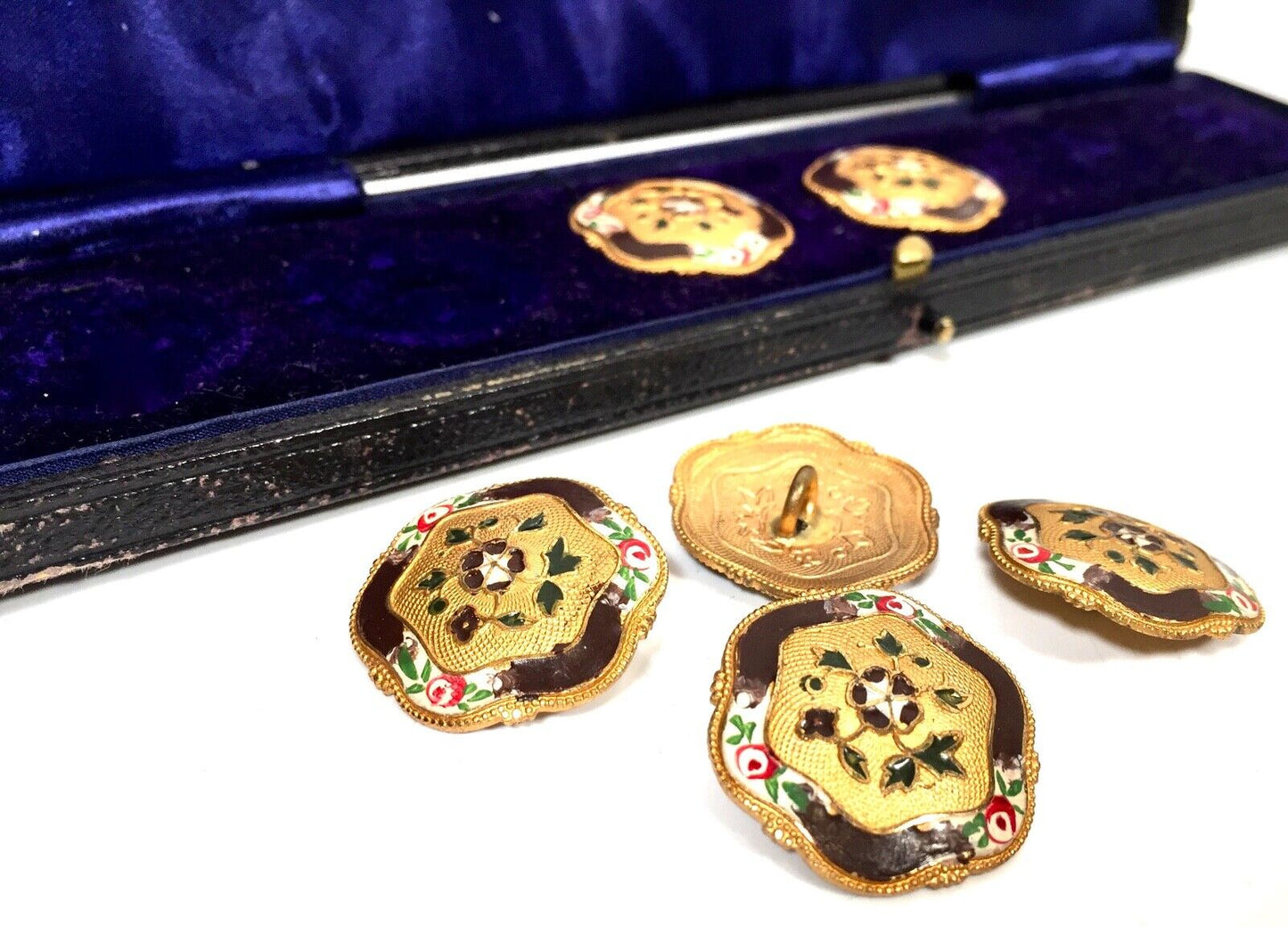 Antique Ladies Art Nouveau Enamel Buttons by Jewellers & Goldsmith Kemp & Wilcox