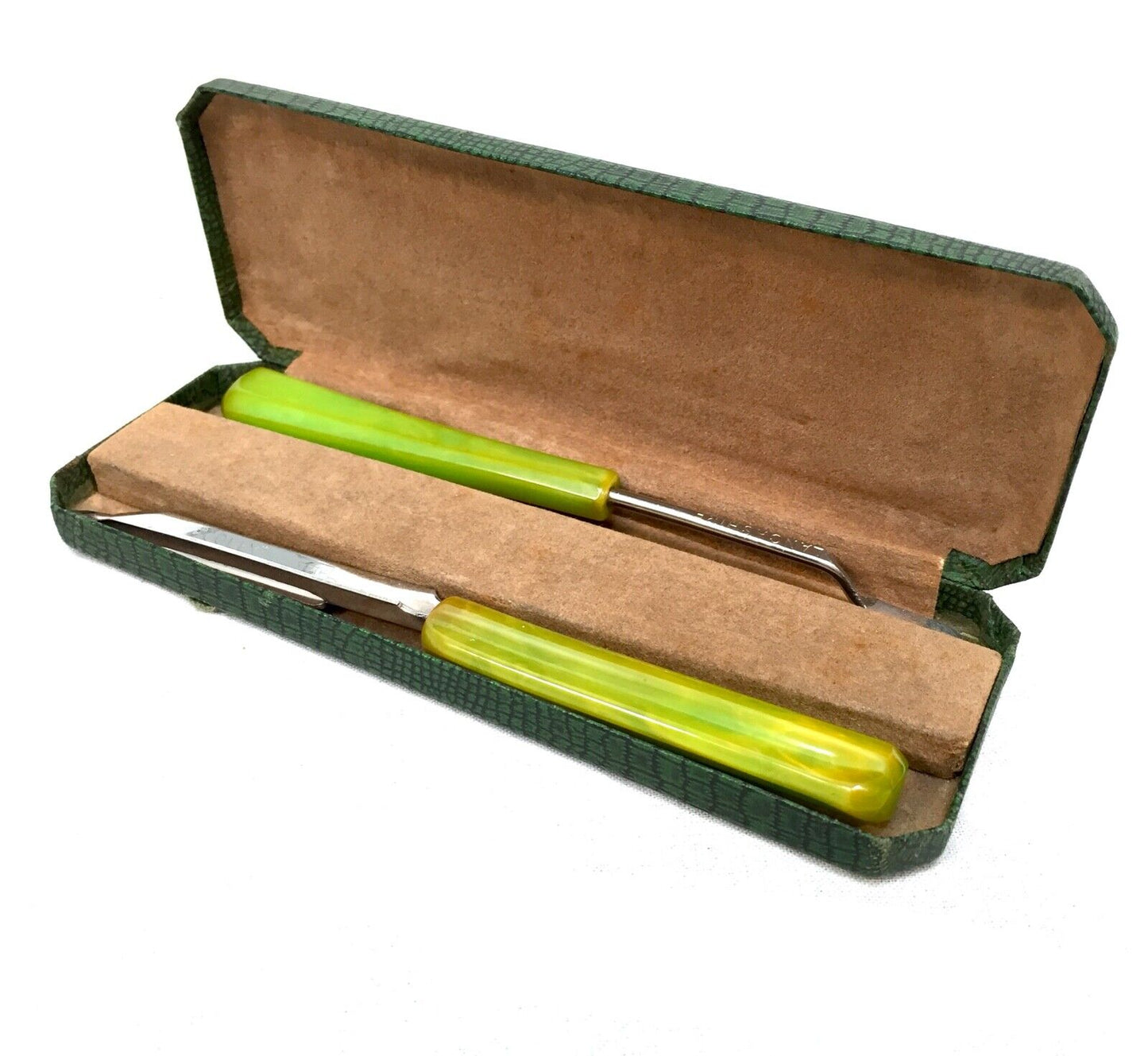 Antique Bakelite Apple Corer & Peeler Set by Colly of Lanacashire / Art Deco