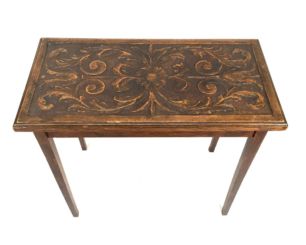 Antique Wooden Hand Carved Oak Lamp / Side Table / Occasional Table c.1930