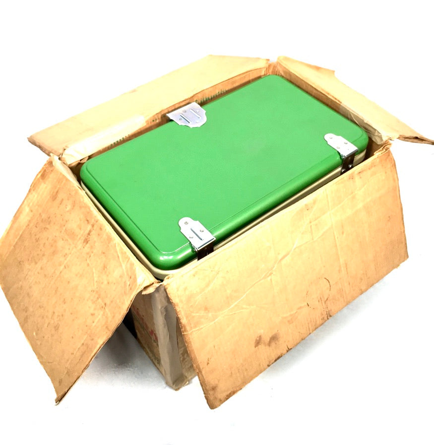Vintage 1960s Retro Canada Dry Green Picnic Cooler Box in Original Cardboard Box