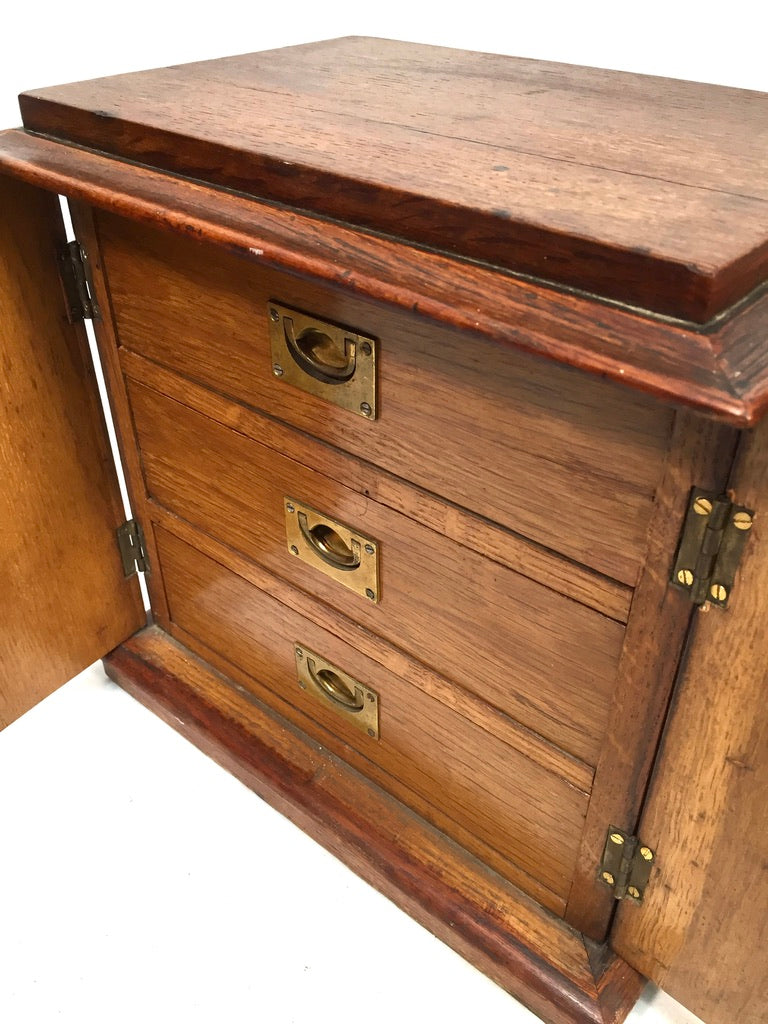 Antique Victorian Oak Wood Humidor Chest of Drawers / Collectors Cabinet Box Key