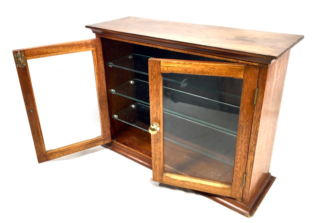 Antique Wooden & Glass Fronted Tabletop Display Cabinet / Storage Box Cupboard