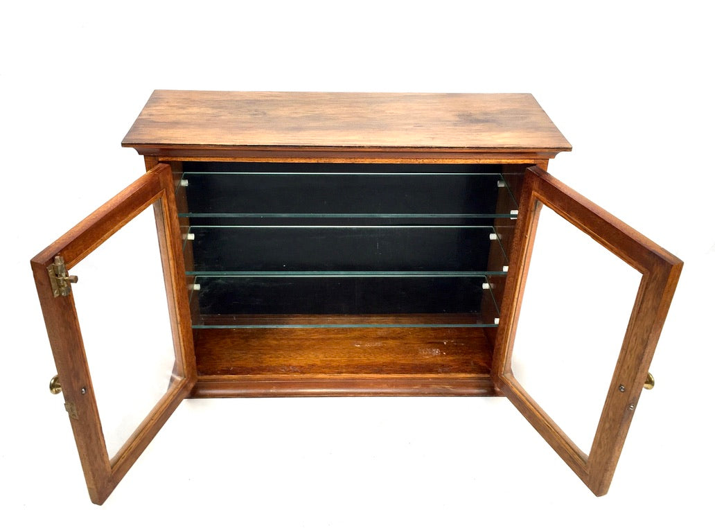Antique Wooden & Glass Fronted Tabletop Display Cabinet / Storage Box Cupboard