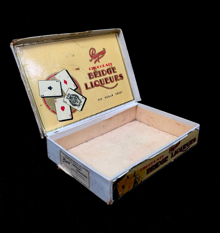 Antique Advertising - Paynes Chocolate Bridge Liqueurs Box / Vintage Mid Century