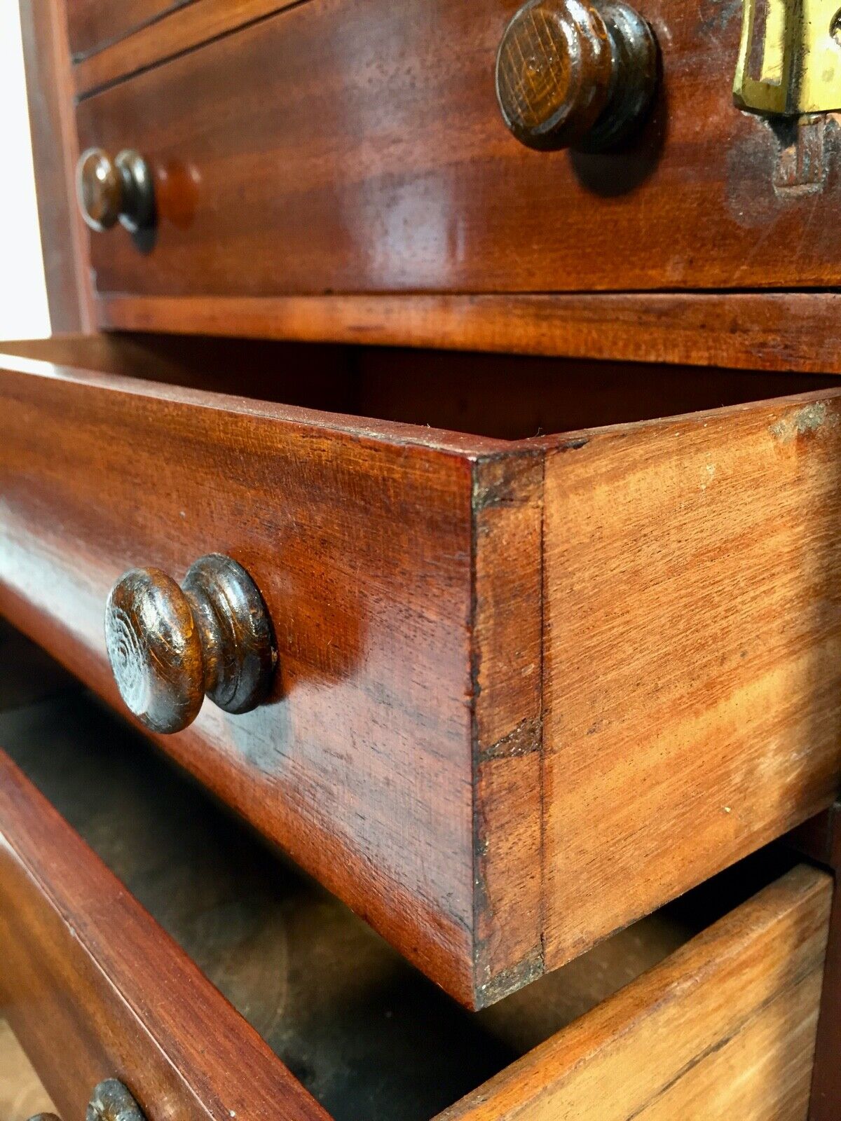 Antique Victorian Mahogany Tabletop Wellington Chest of Drawers / Filing Cabinet