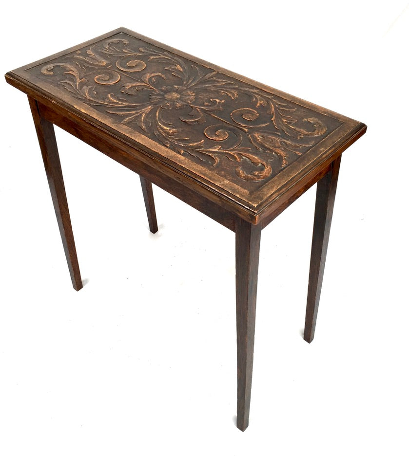 Antique Wooden Hand Carved Oak Lamp / Side Table / Occasional Table c.1930