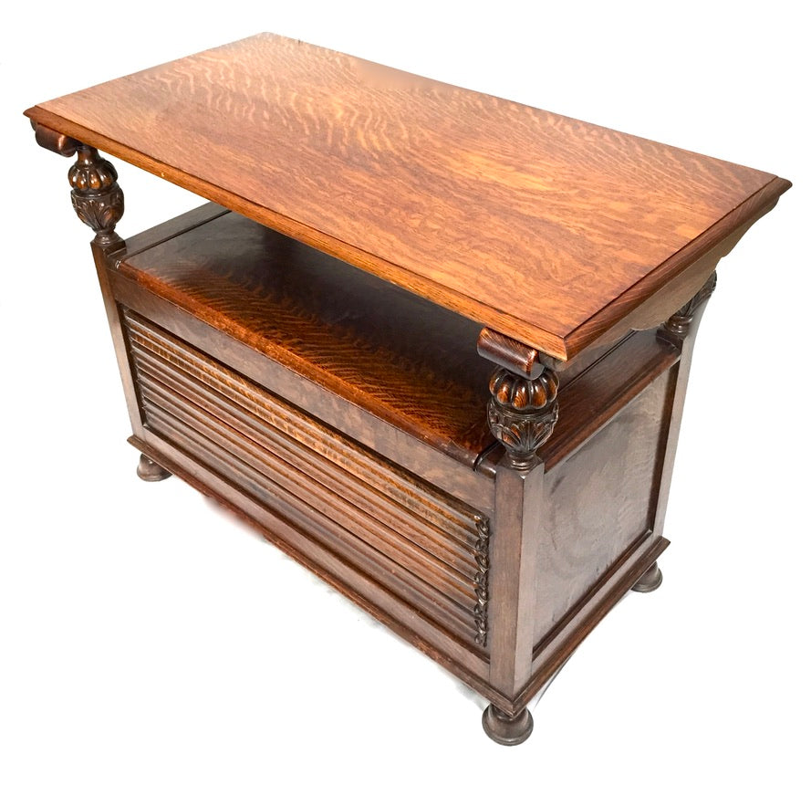 Antique Early 20th Century Oak Entrance Hall Monks Bench / Storage Seat