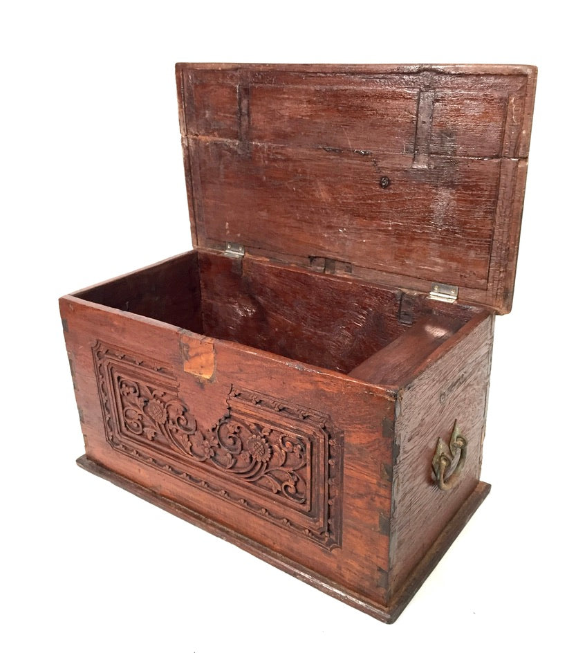 Antique Wooden Carved Blanket Box / Coffer Storage Chest Trunk / Indonesian