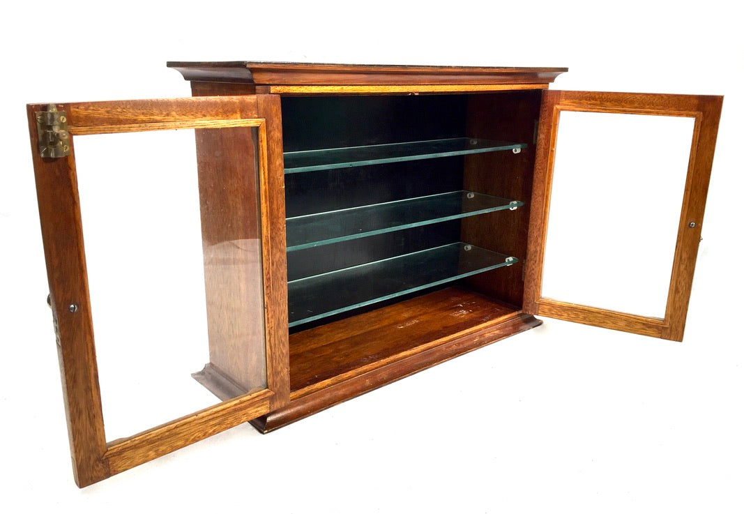 Antique Wooden & Glass Fronted Tabletop Display Cabinet / Storage Box Cupboard