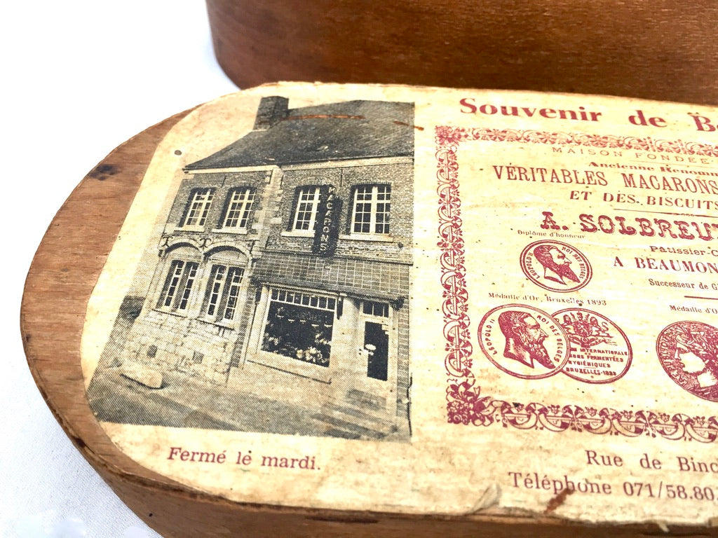 Antique Advertising - French Souvenir Shop Box for Macarons from Beaumont