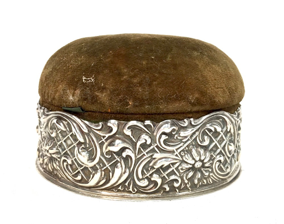 Antique Edwardian Art Nouveau Birmingham Sterling Silver Pin Cushion Box c.1905