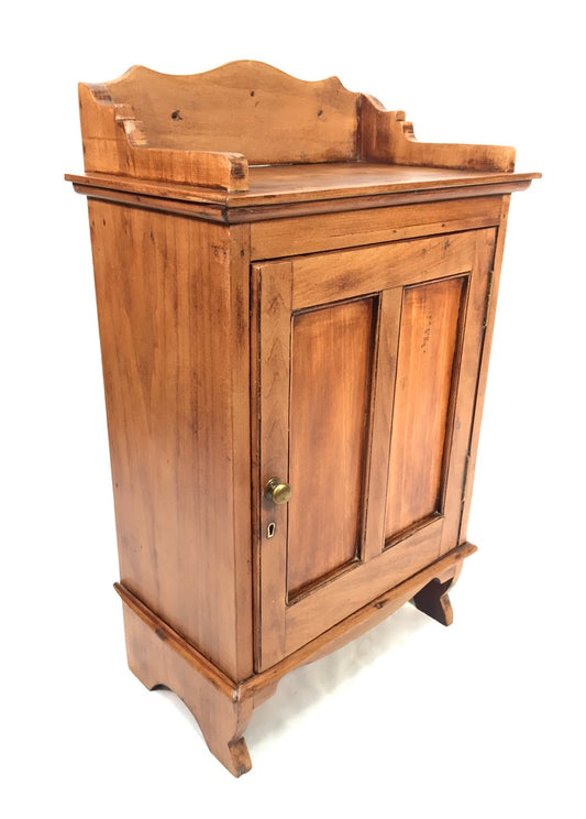 Antique Wooden Tabletop Cupboard / Storage Cabinet Box / 20th Century c.1930