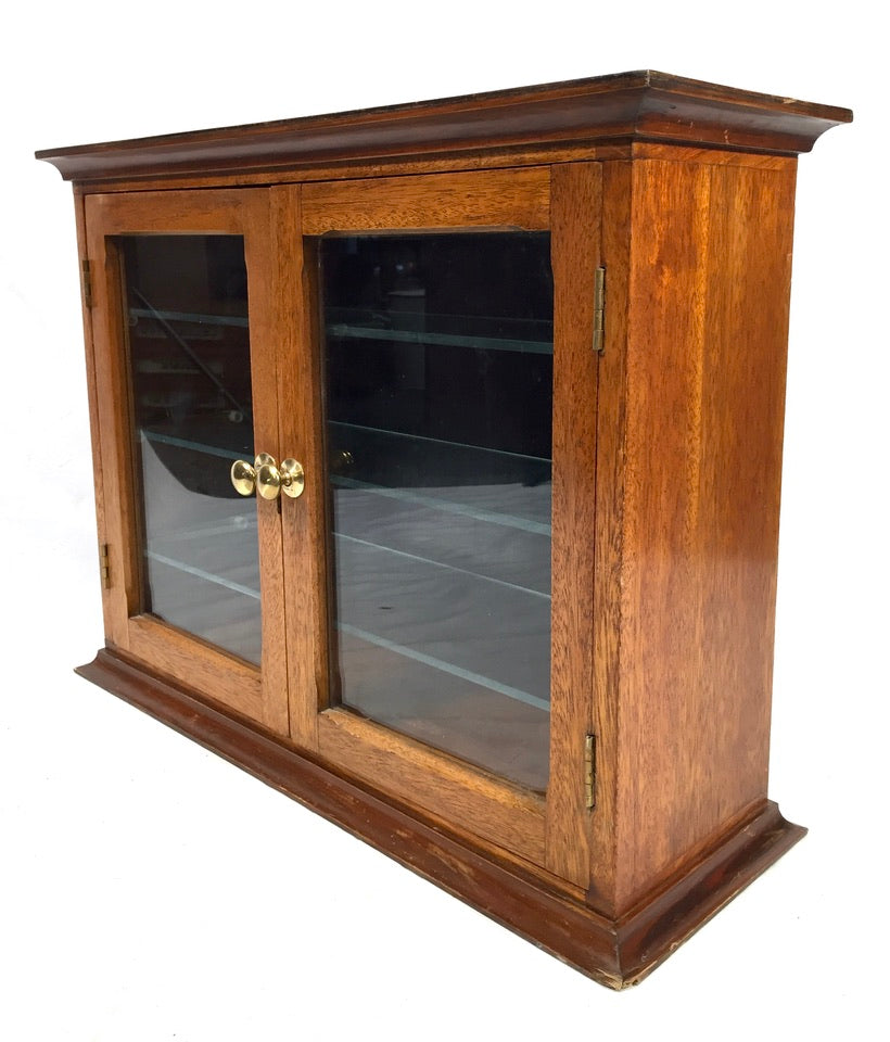 Antique Wooden & Glass Fronted Tabletop Display Cabinet / Storage Box Cupboard