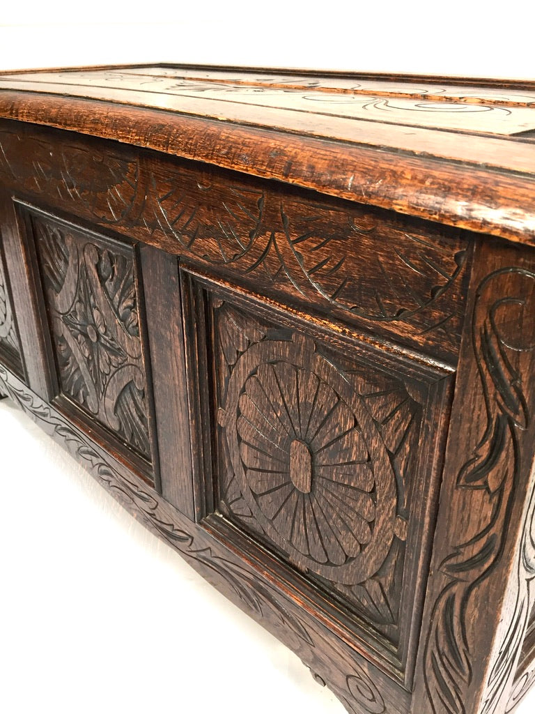 Antique Wooden Oak Hand Craved Panelled Storage Blanket Box / Coffer c.1900