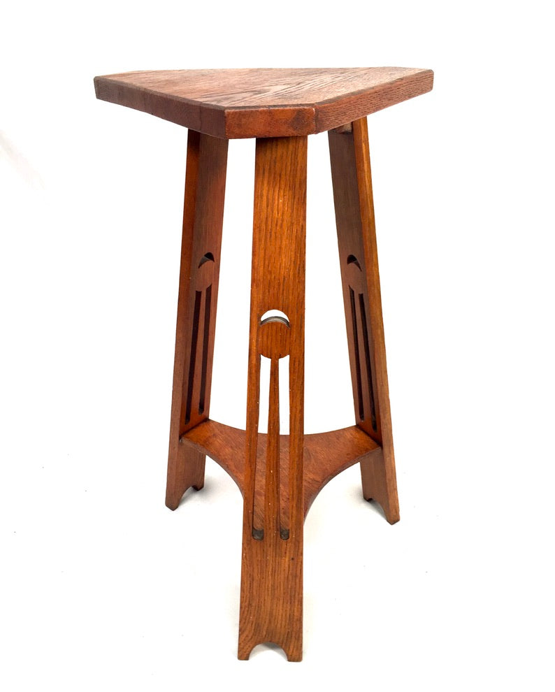 Antique Arts & Crafts Oak Wooden Carved Tripod Occasional Lamp Plant Table c1930