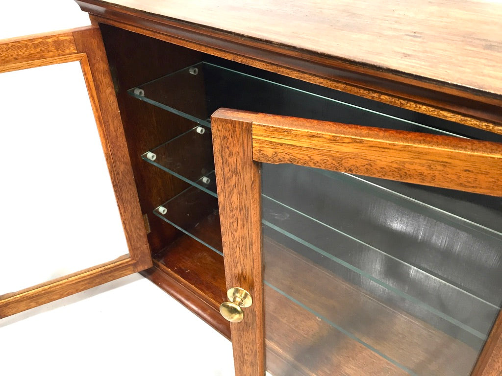 Antique Wooden & Glass Fronted Tabletop Display Cabinet / Storage Box Cupboard