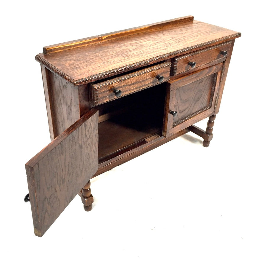 Antique Oak Wooden Miniature Apprentice Furniture Dresser Base / Cabinet / Box
