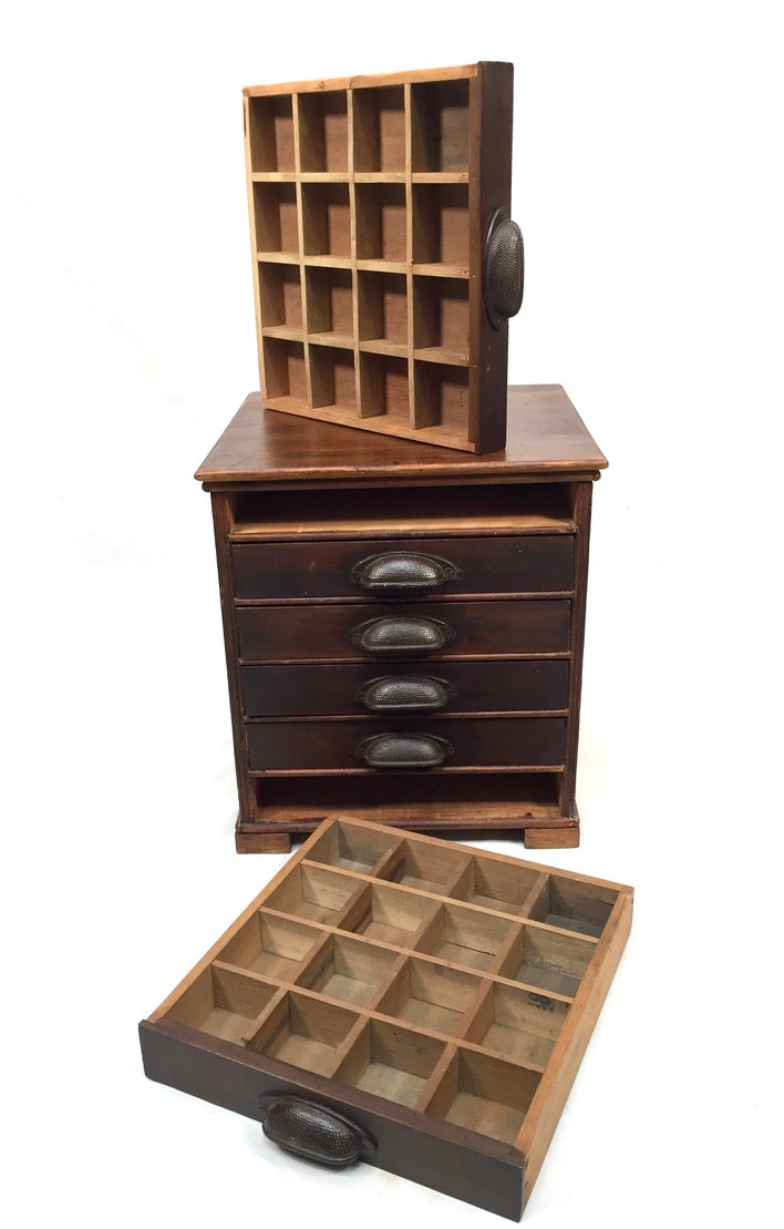 Antique Tabletop Wooden Chest of Collectors Drawers / Printers Storage Box c1900