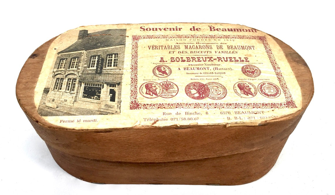 Antique Advertising - French Souvenir Shop Box for Macarons from Beaumont