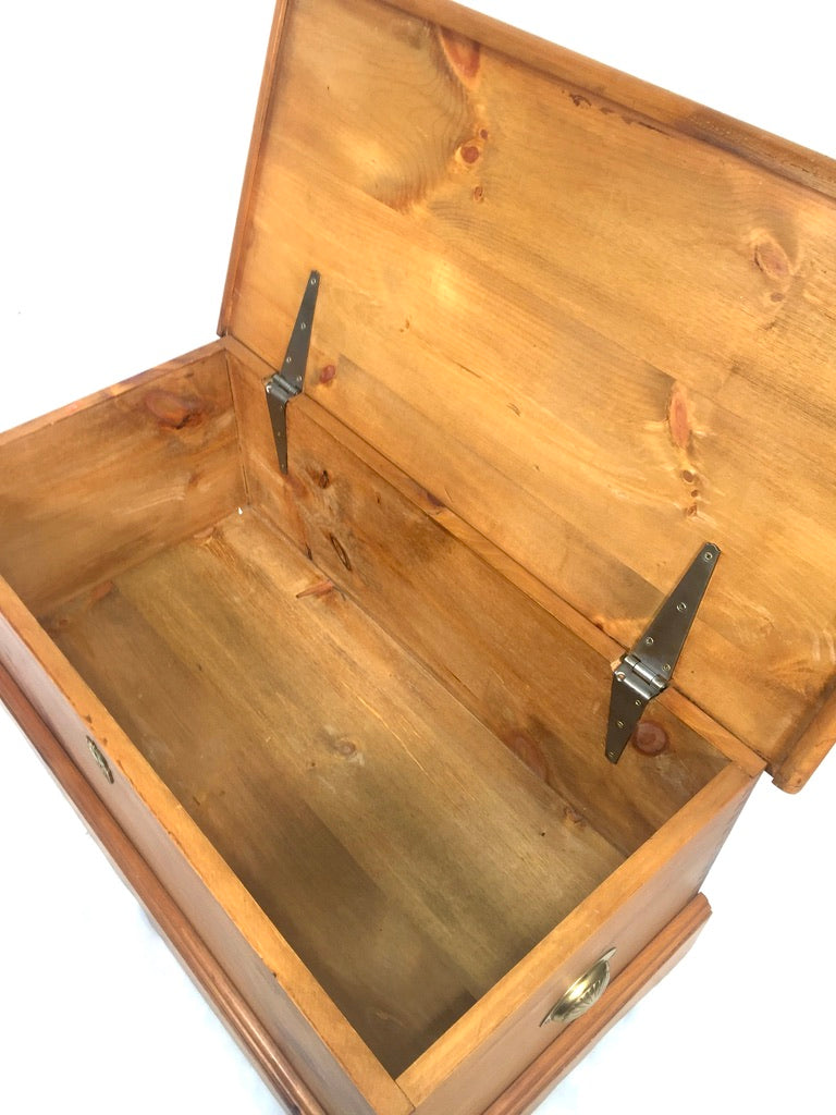 Vintage Wooden Large Pine Storage Trunk / Blanket Box Coffer Late 20th Century