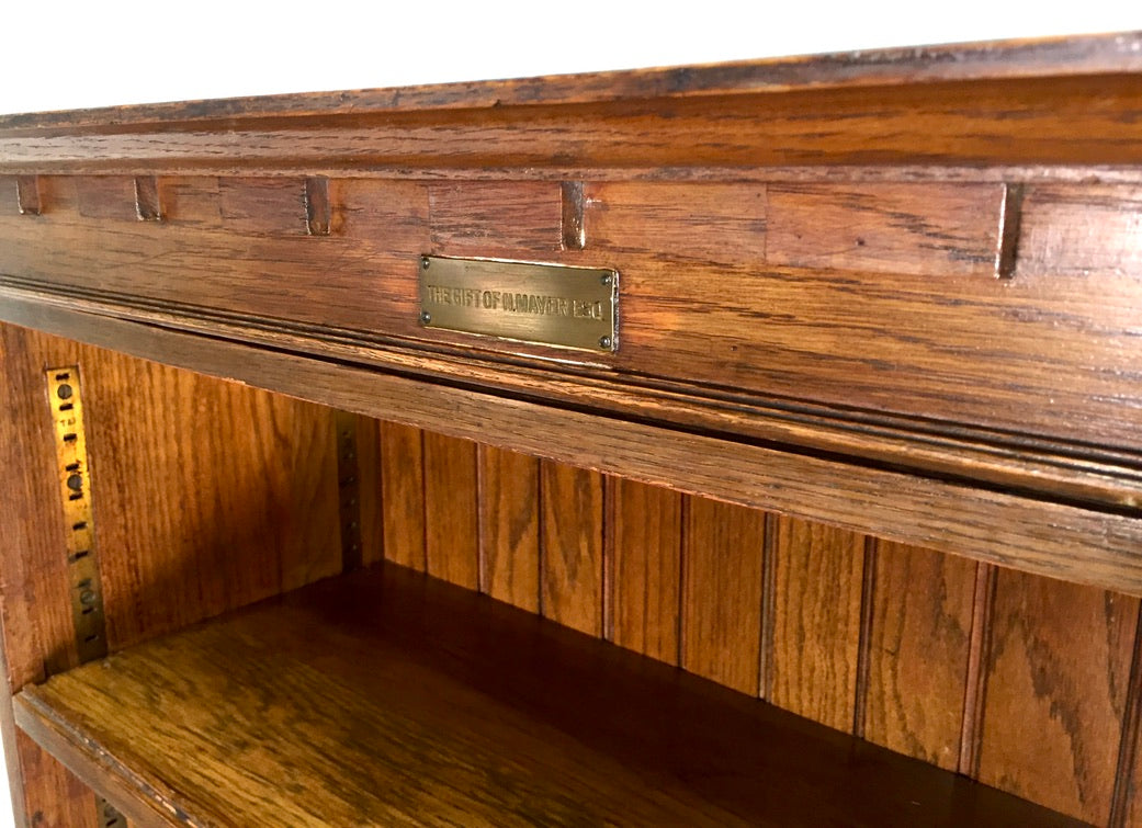 Antique Wooden Solid Oak Bookcase / Display Shelf / Cabinet Cupboard c.1930