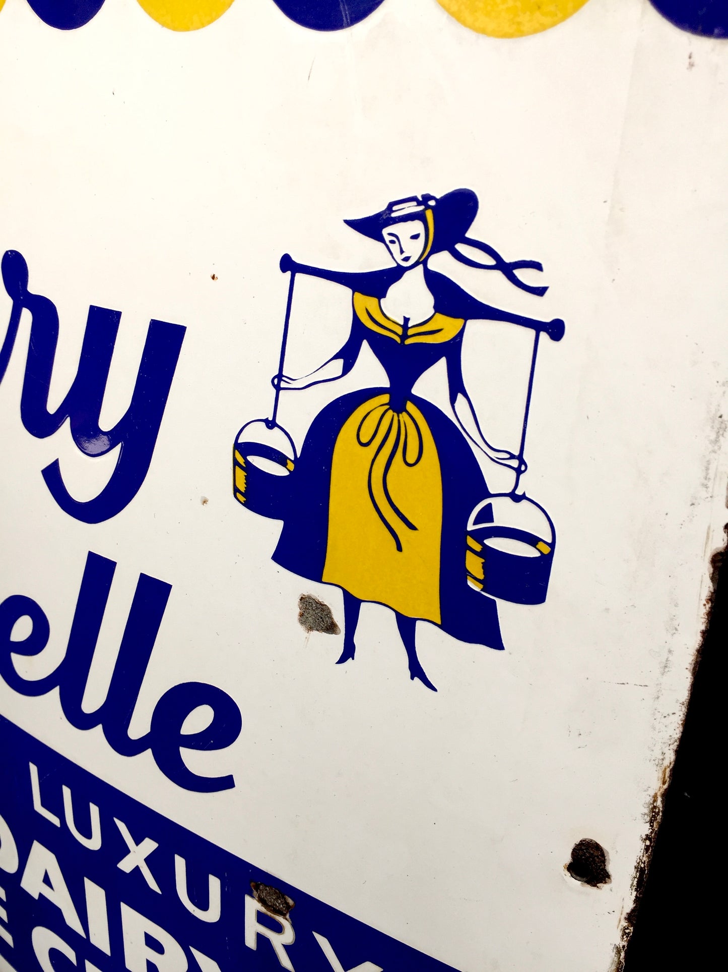 Antique Advertising - Vintage Dairy Belle Luxury Ice Cream Enamel Sign