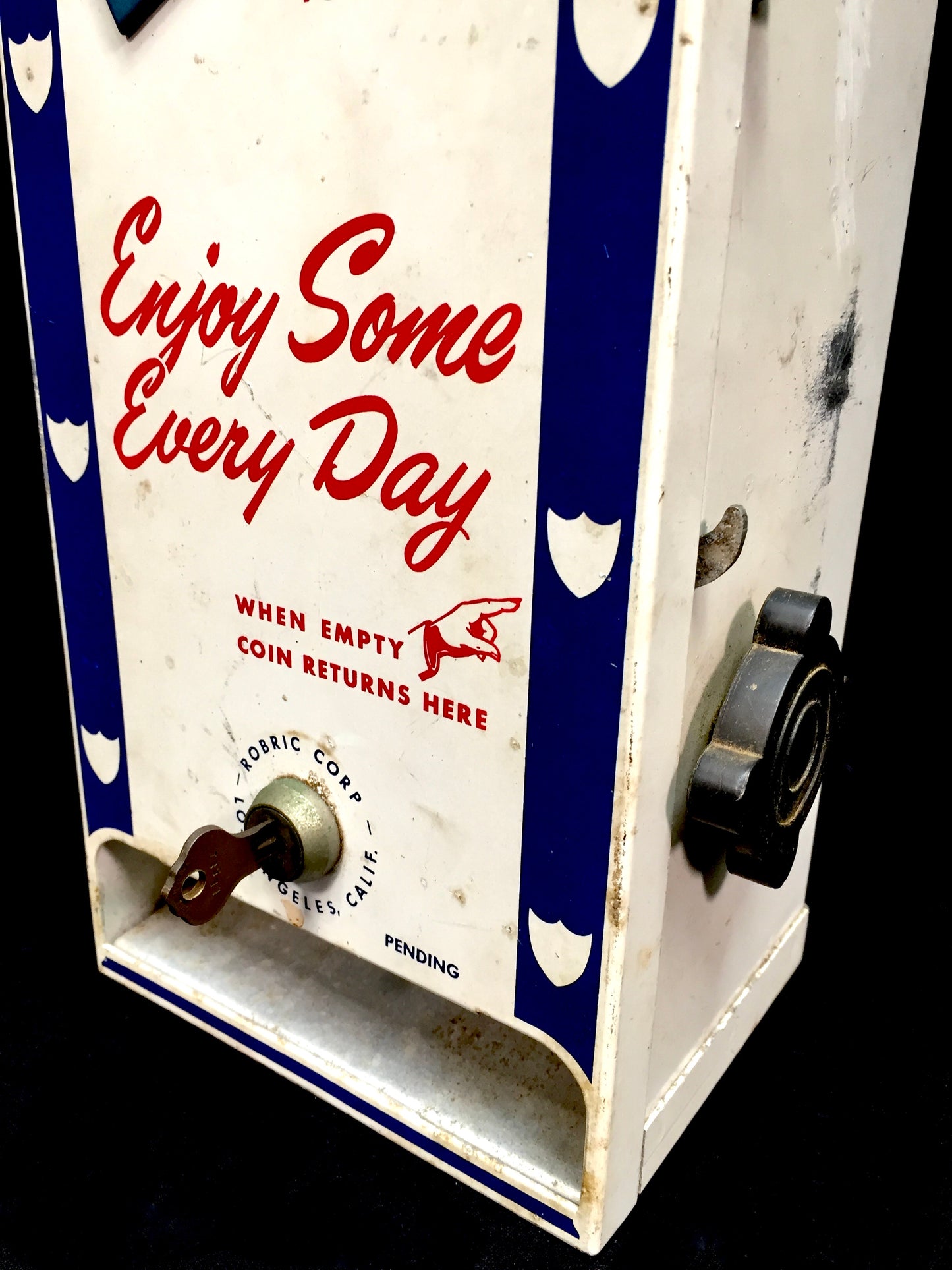 Antique Advertising - Vari-Vend Wall Mounted Candy Bars Vending Machine c.1960