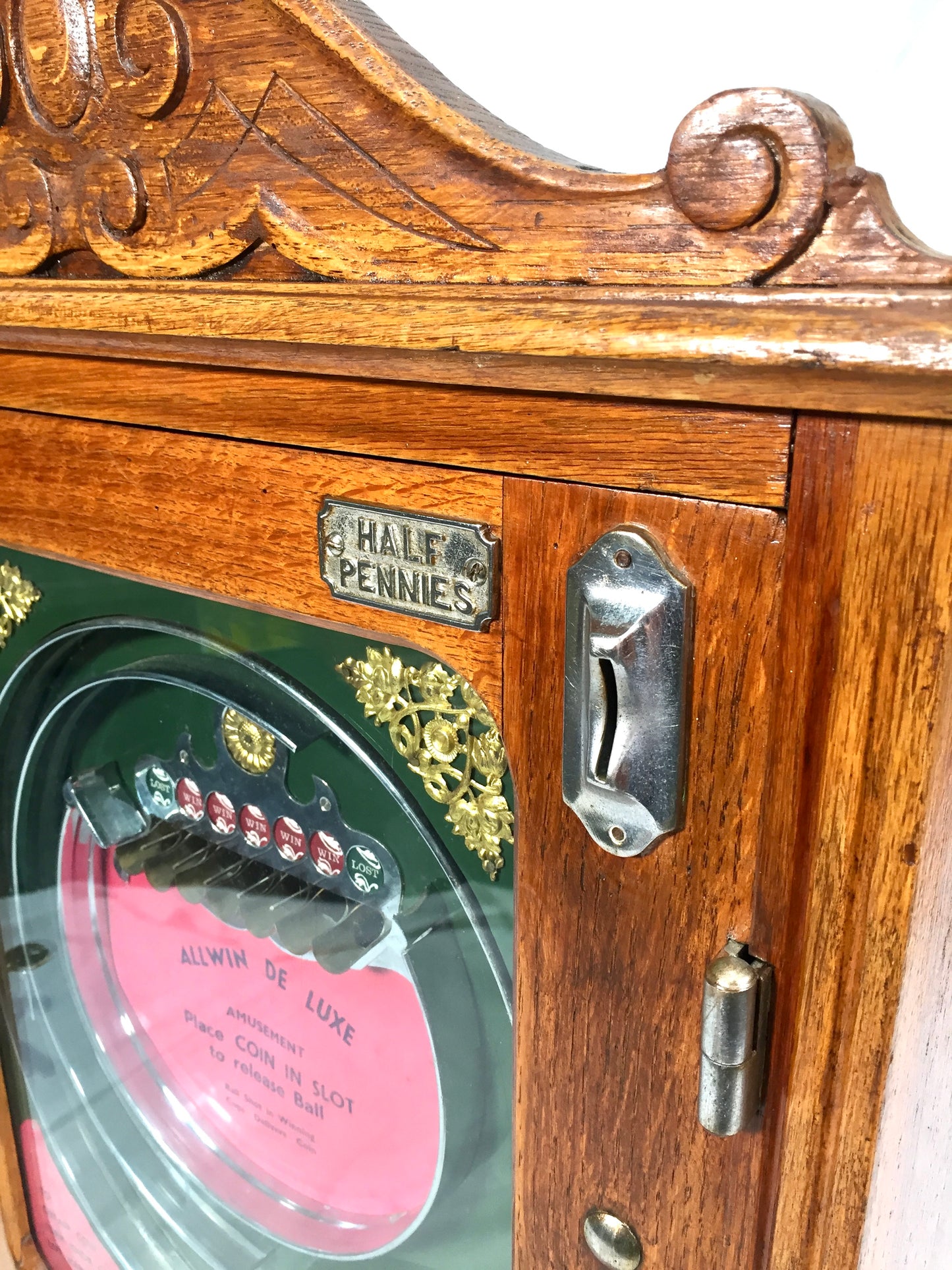 Antique Allwin De Luxe Arcade Coin Operated Penny Machine - Working / Keys