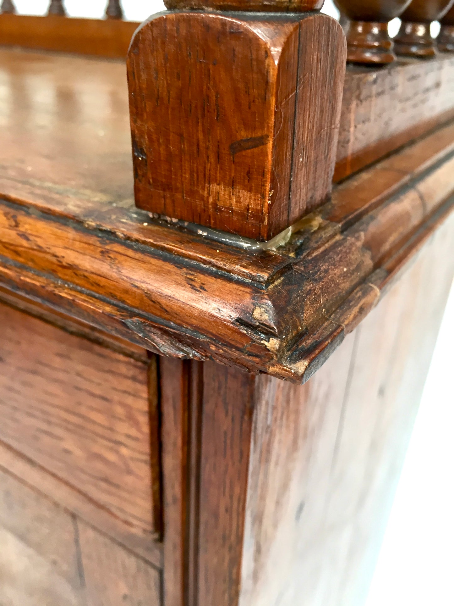Antique Edwardian Wooden Oak Tabletop Cupboard Storage Cabinet Box 20th Century