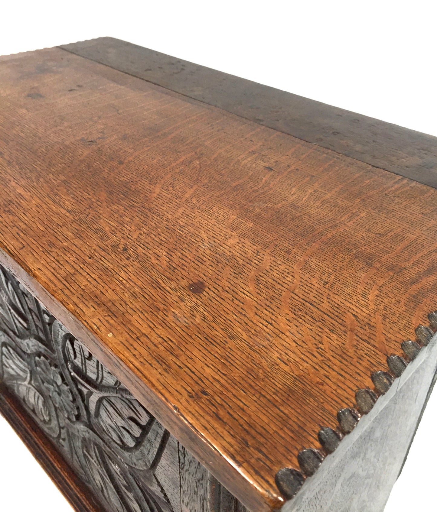 Antique Arts & Crafts Hand Carved Wooden Oak Trunk Box Coffer / Log Coal Storage