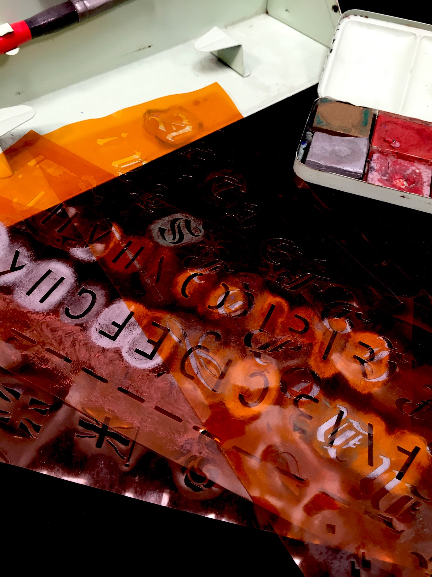 Vintage Metal Boxed Art Sign Writer & Stencil Set by The Econasign Co. Ltd London