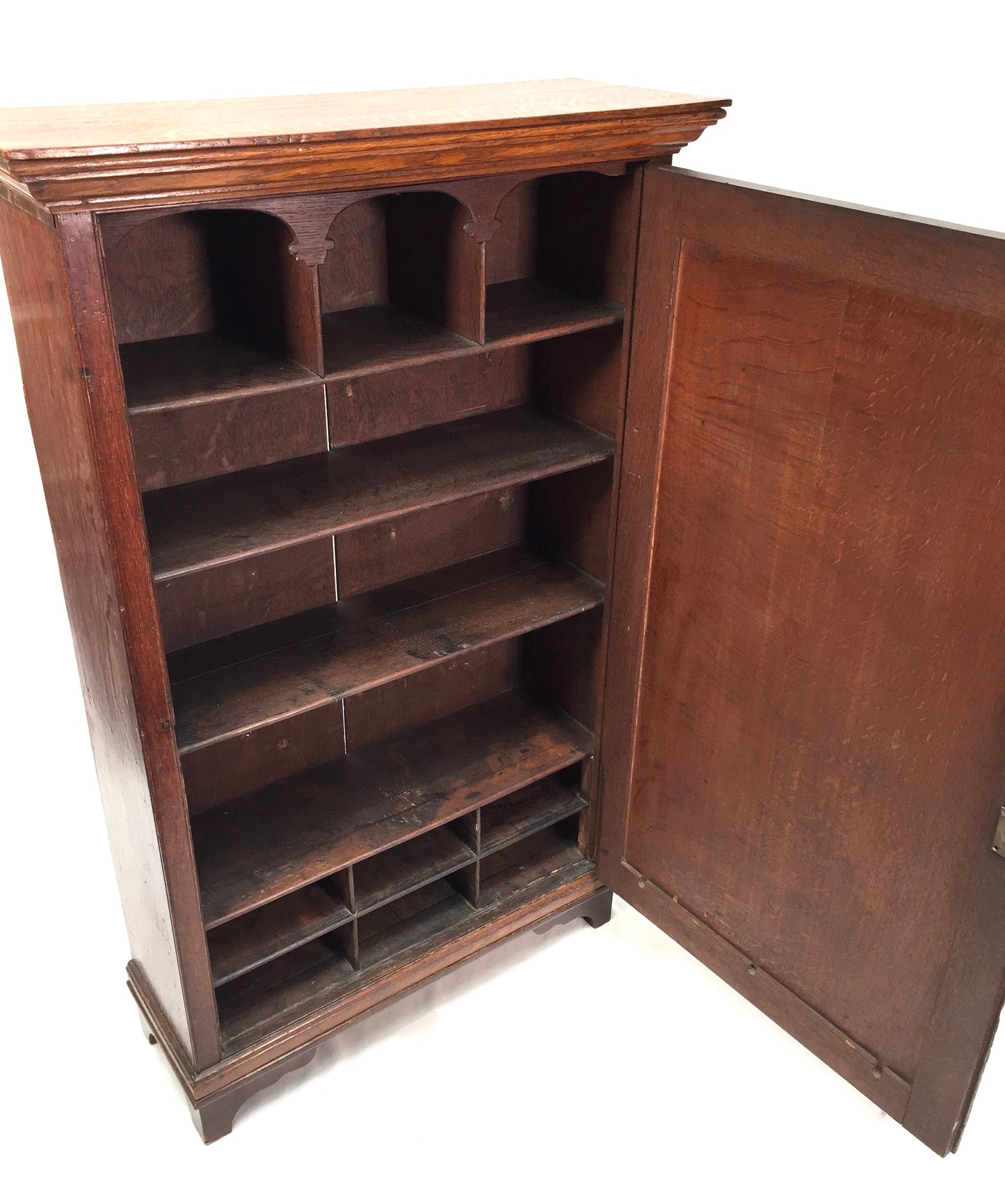 Antique Victorian Wooden Oak Floor Standing Cabinet / Storage Cupboard / Shelves