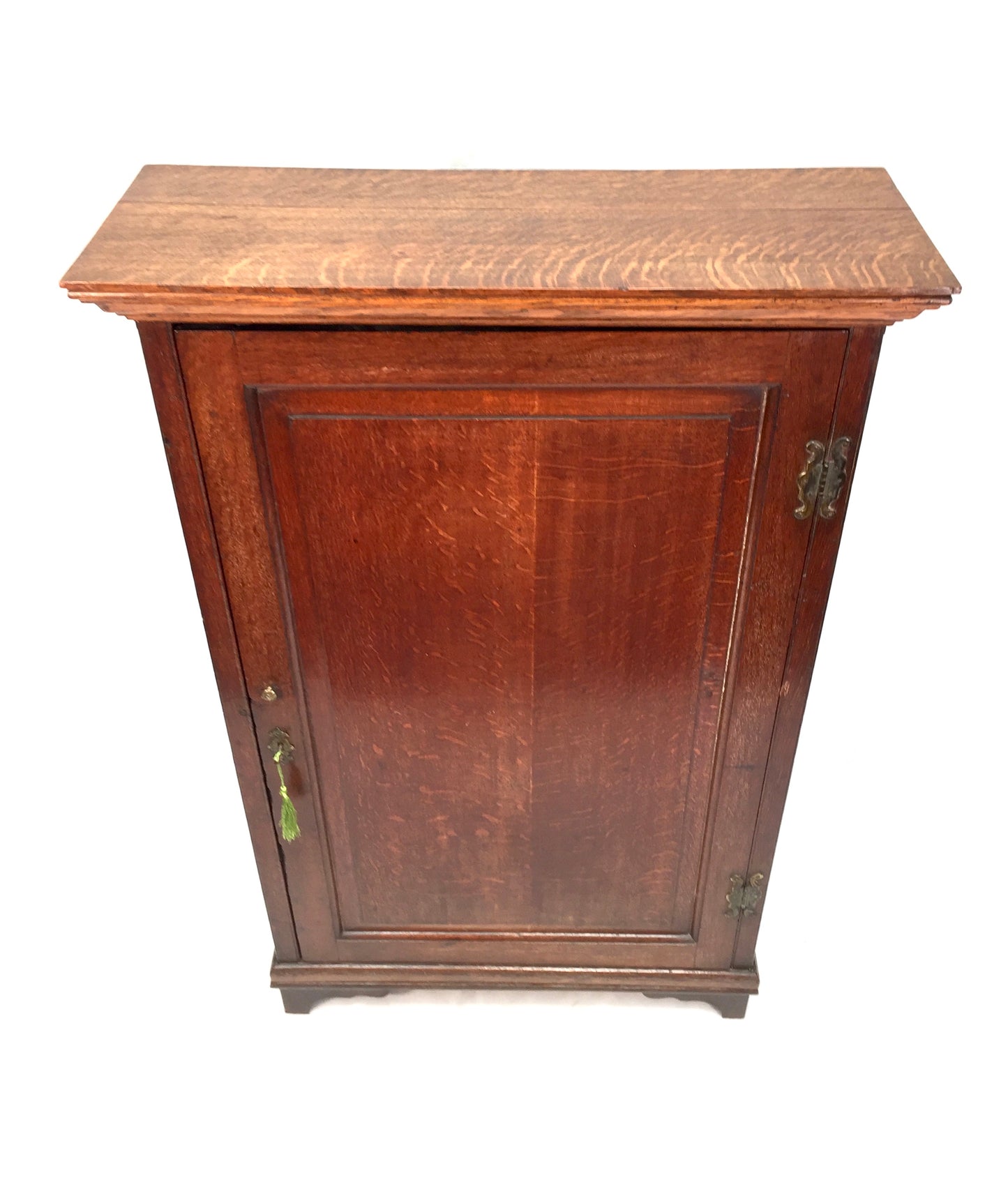 Antique Victorian Wooden Oak Floor Standing Cabinet / Storage Cupboard / Shelves