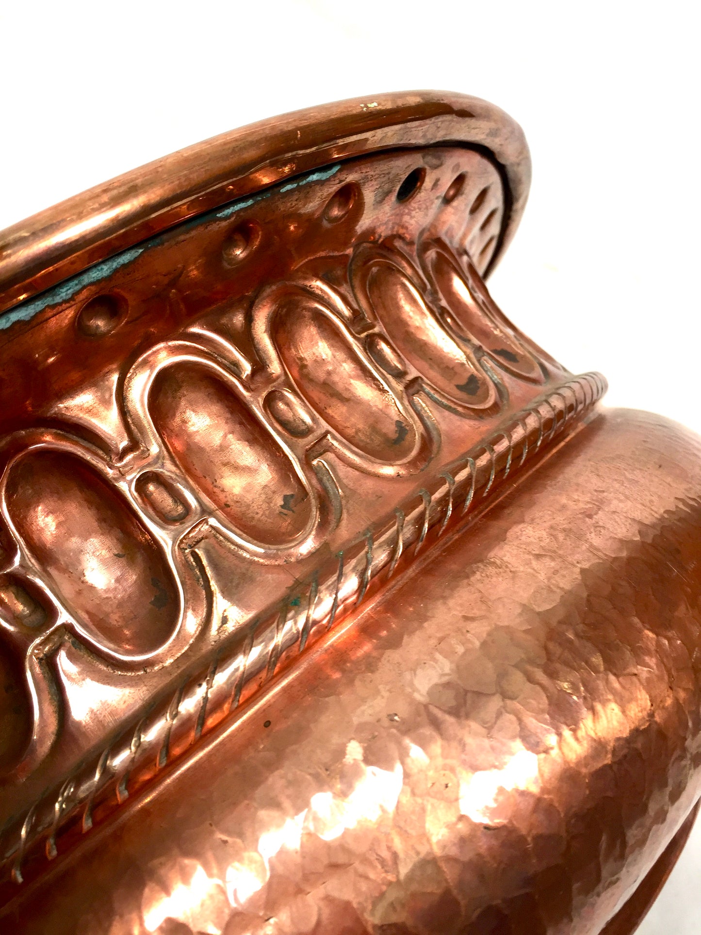 Antique Large Art Nouveau Copper Planter / Plant Pot / Jardiniere Arts & Crafts