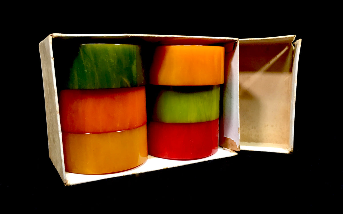 Antique Art Deco Complete Set of Six Colourful Bakelite Napkin Rings &amp; Box c1930