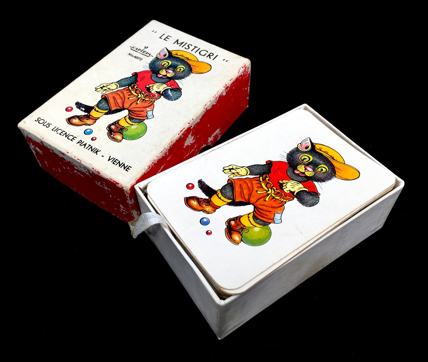 Antique Game - 1970s Austrian Cat Card Game by Piatnik in Vienna 'Le Mistigri'