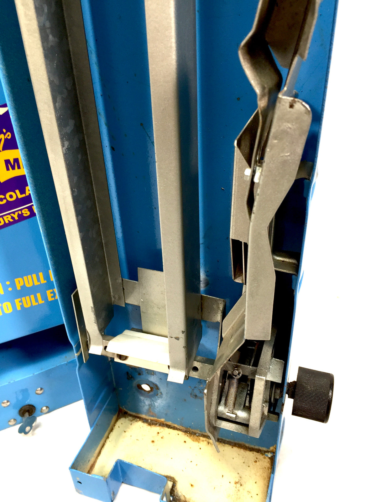 Vintage Cadbury's Chocolate Bar Vending Machine Coin Operated & Working C.1970