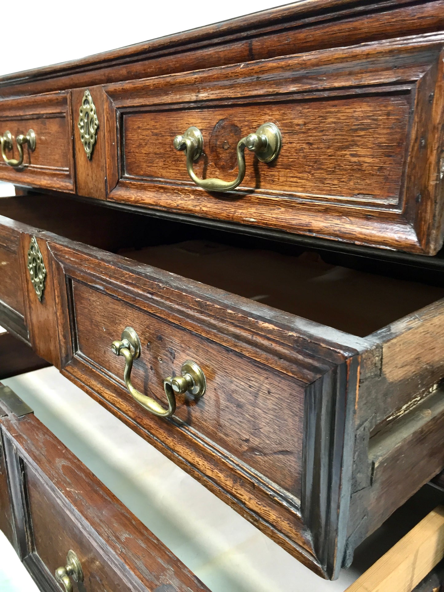 Antique 18th / 17th Century Oak Wooden Chest of Drawers Storage Cabinet c.1700