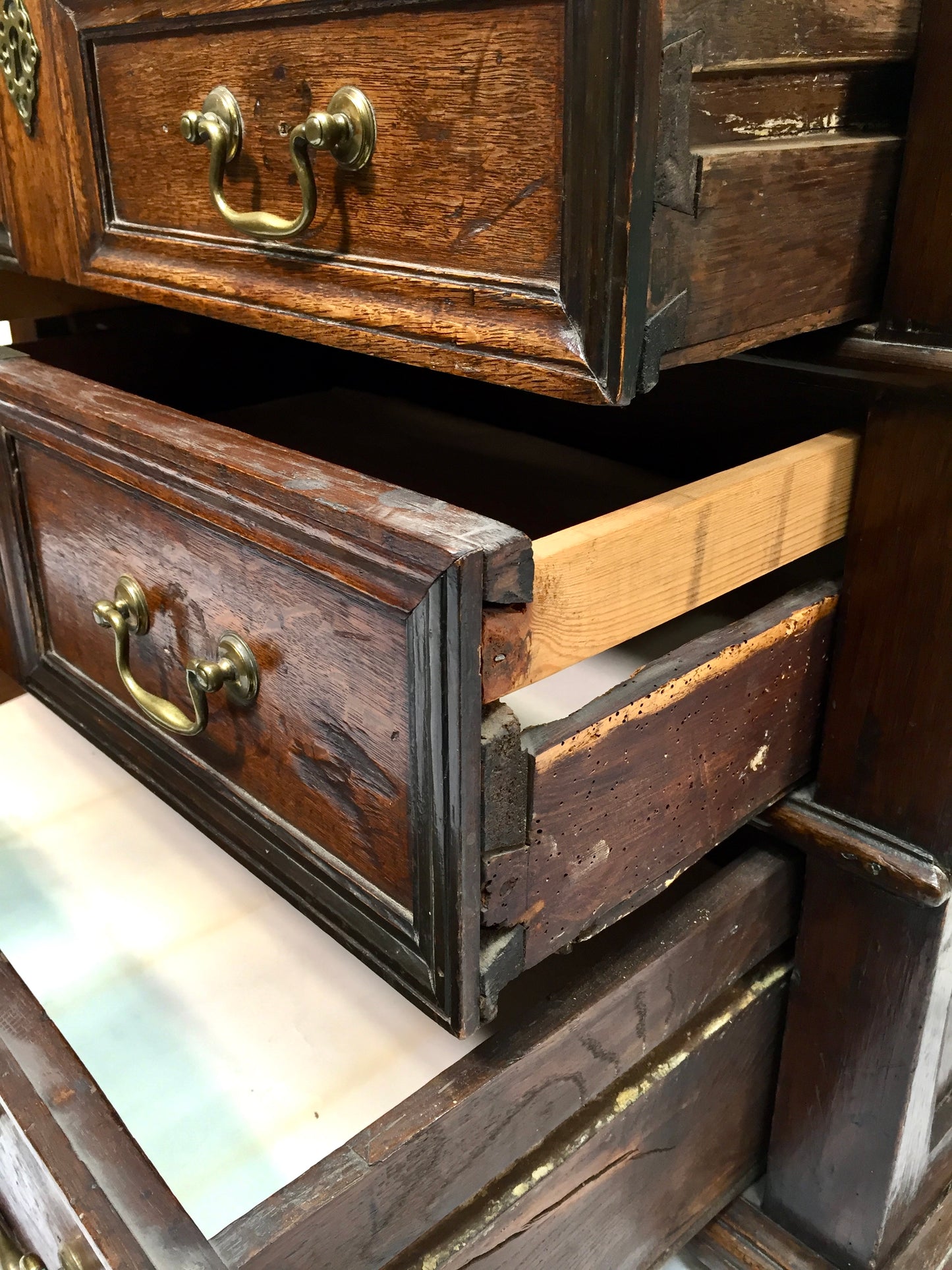 Antique 18th / 17th Century Oak Wooden Chest of Drawers Storage Cabinet c.1700