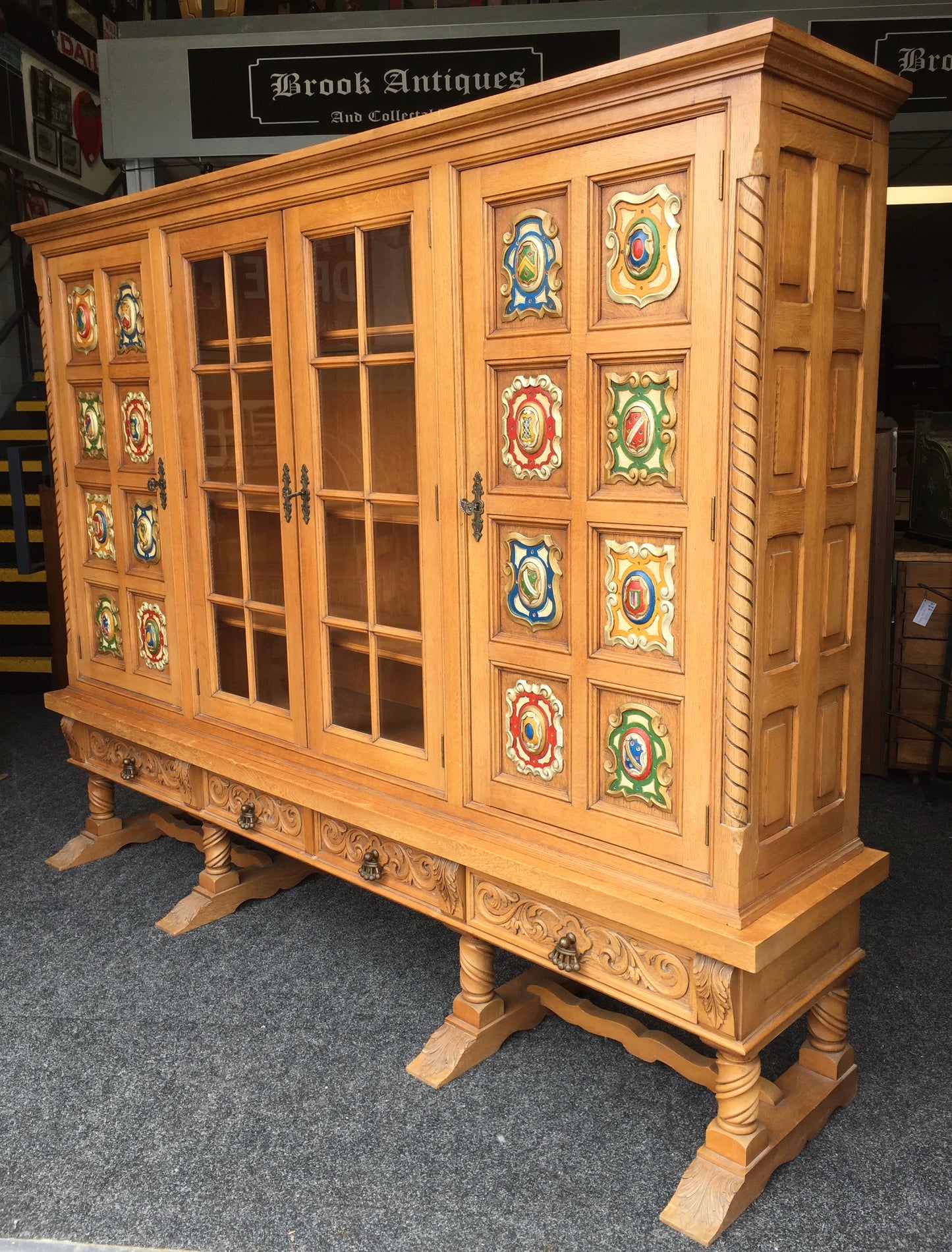 Antique Large Oak Wooden Glazed Fronted Carved Bookcase Storage Cabinet Cupboard