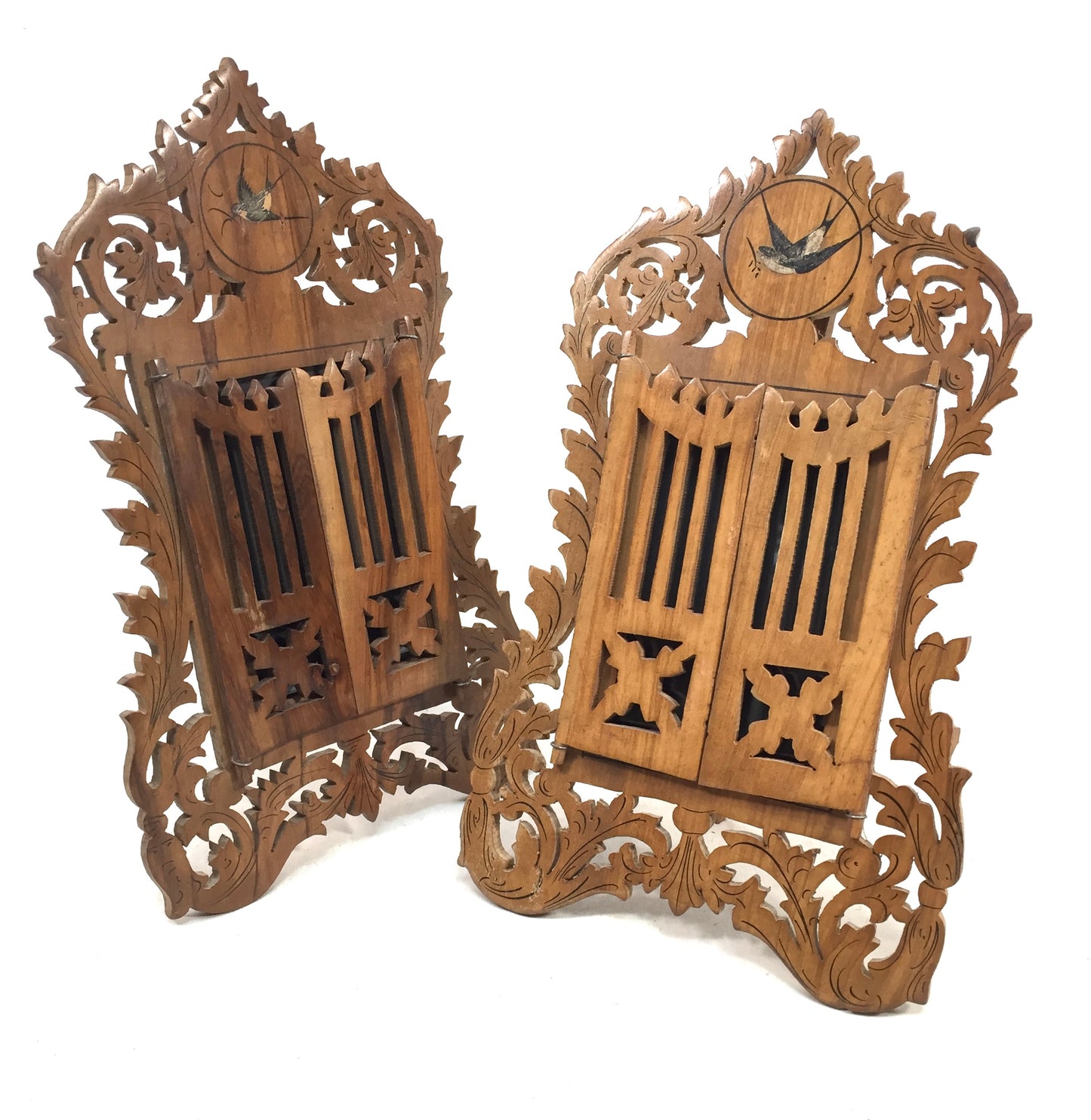 Antique Pair of Italian Olive Fruitwood Carved Photo Frames / Photography Frames