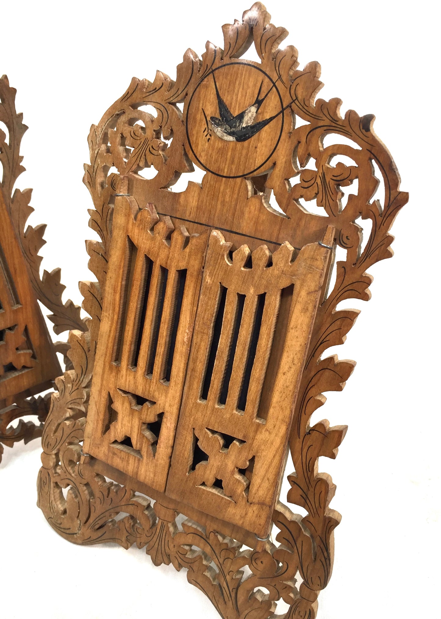 Antique Pair of Italian Olive Fruitwood Carved Photo Frames / Photography Frames