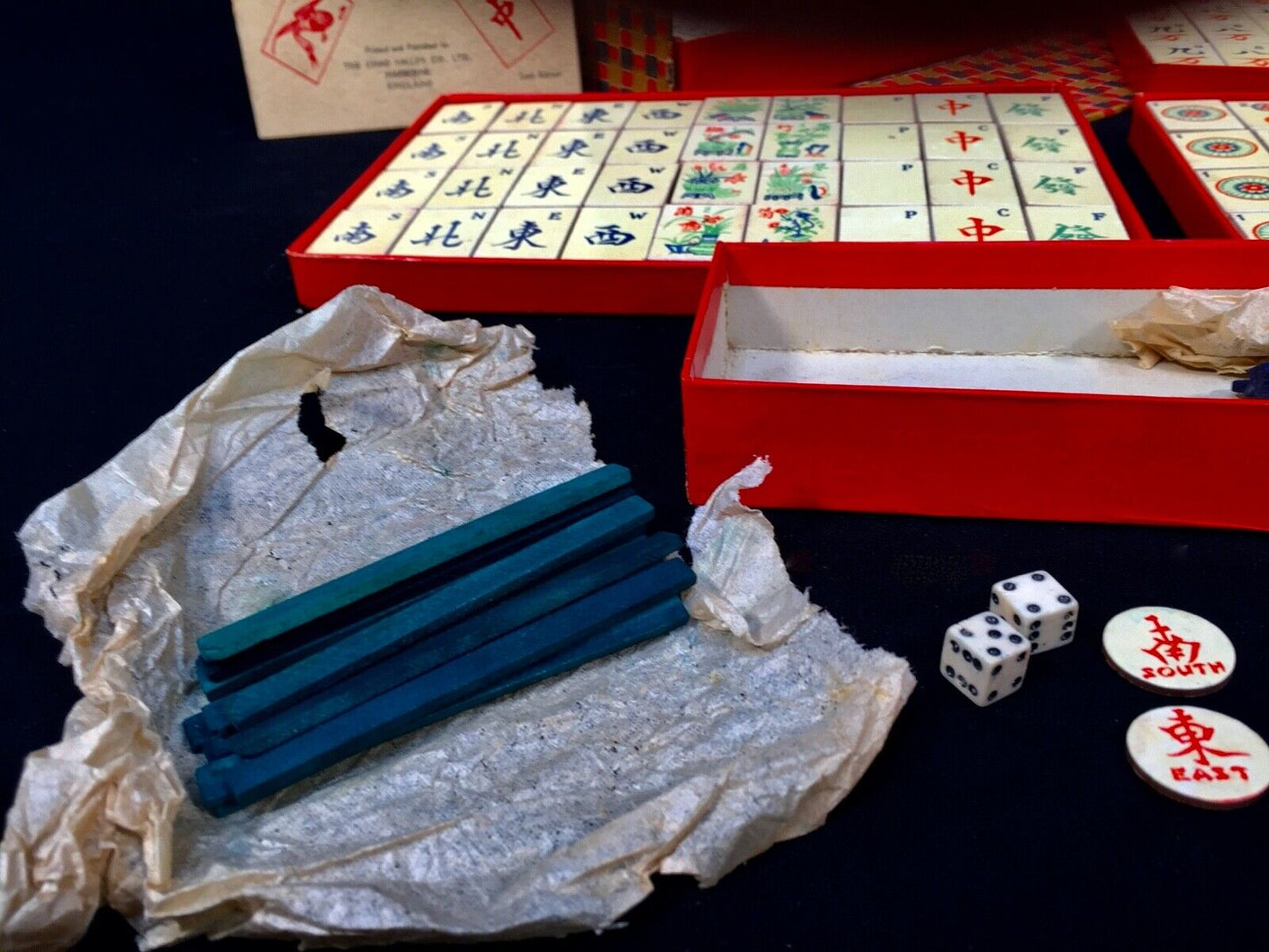 Antique Bamboo Mahjong Set / Mah Jong Game in Travel Box / Vintage